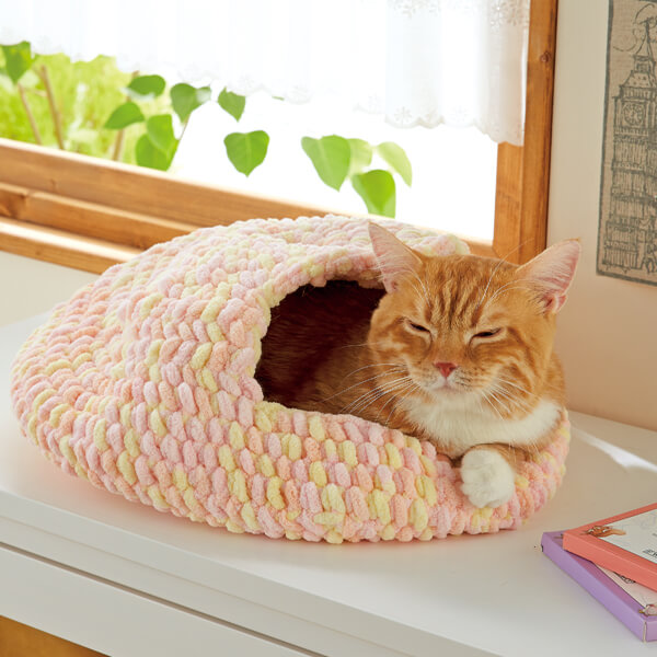 猫がふみふみしたくなる編み込みベッド｜ネコモノ帳