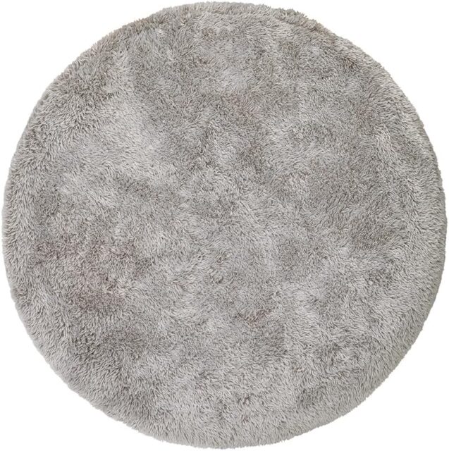 ふわふわの触り心地で猫も快適、丸洗いできる丸形ホットカーペット